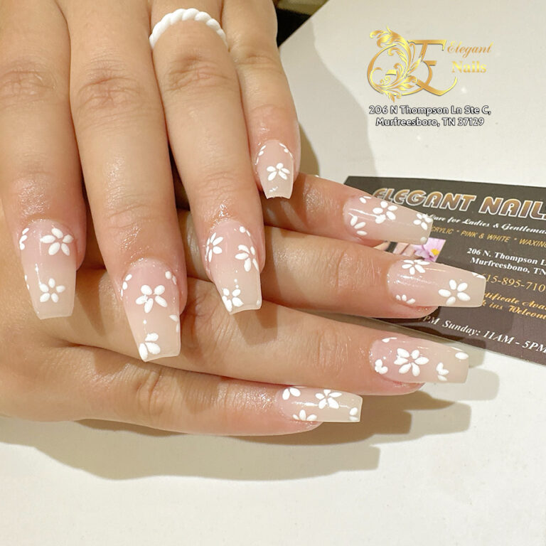 Read more about the article Success Story: Transforming Nails Into Art With ElegantNails-MurfreesboroTN