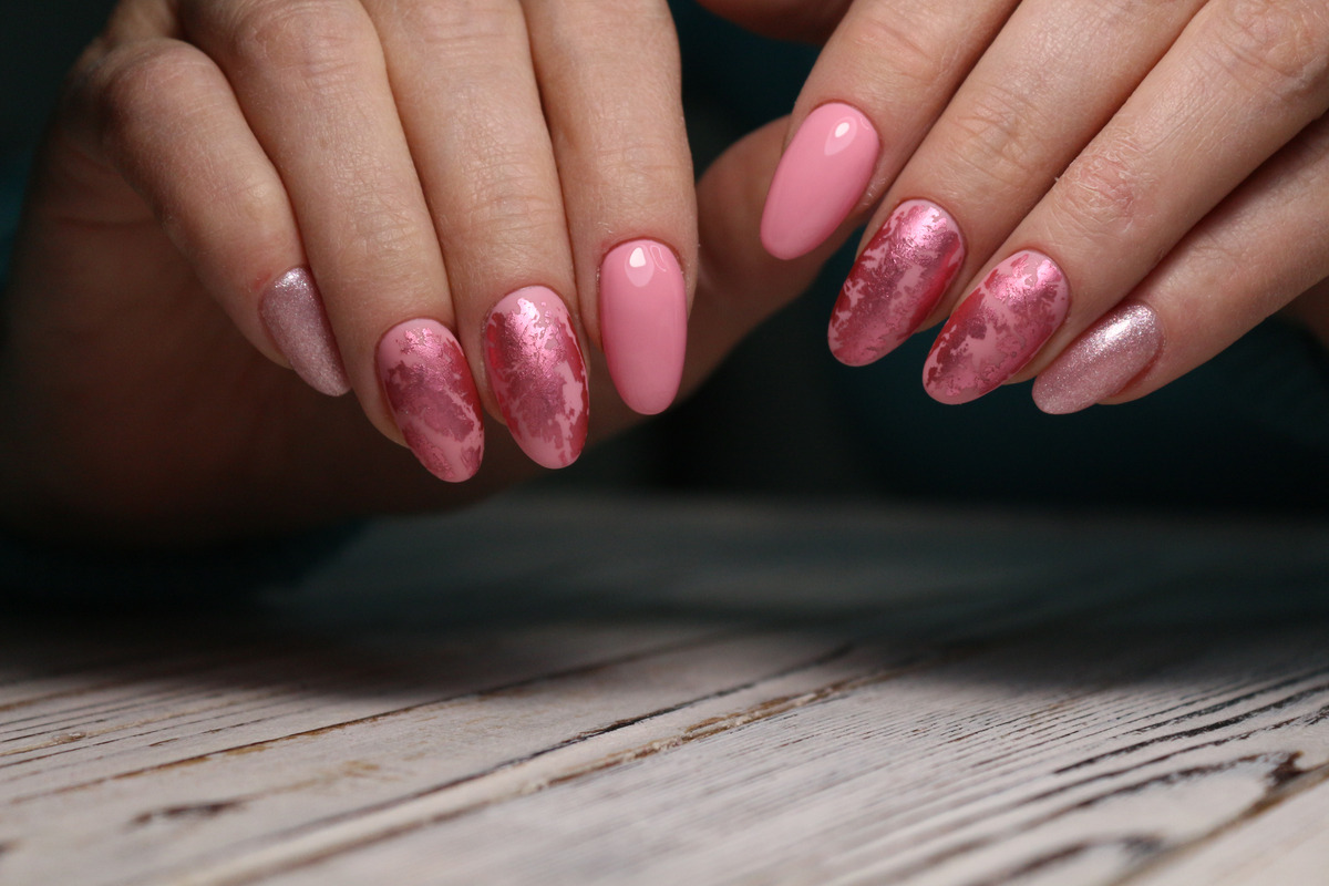 Read more about the article Nail Art & Designs: From minimalist accents to intricate patterns, our talented nail artists can bring your vision to life.